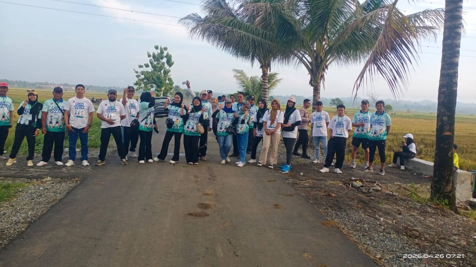 Fun walk kecamatan moilong